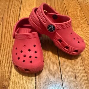 Crocs Kids Classic Clog - Red - Size C6